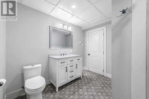 88 Kenai Crescent, St. John'S, NL - Indoor Photo Showing Bathroom