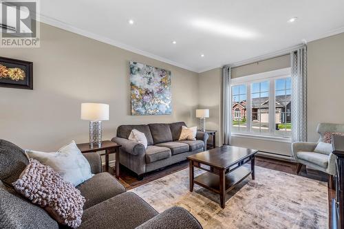 88 Kenai Crescent, St. John'S, NL - Indoor Photo Showing Living Room