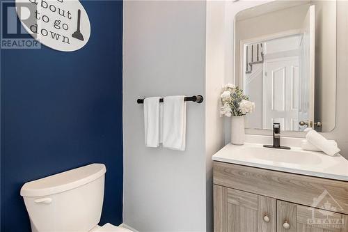 51 Sunnybrooke Drive, Ottawa, ON - Indoor Photo Showing Bathroom