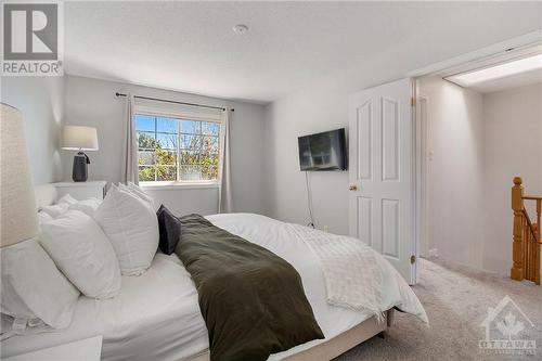 51 Sunnybrooke Drive, Ottawa, ON - Indoor Photo Showing Bedroom