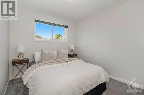 51 Sunnybrooke Drive, Ottawa, ON - Indoor Photo Showing Bedroom