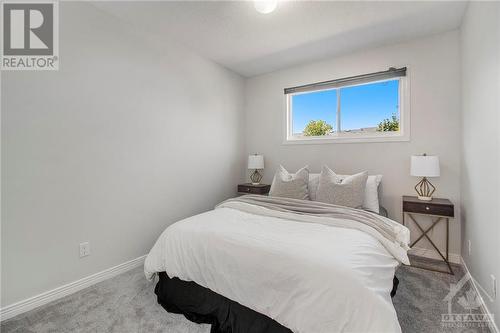 51 Sunnybrooke Drive, Ottawa, ON - Indoor Photo Showing Bedroom