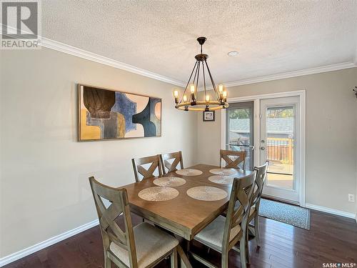 278 Albany Crescent, Saskatoon, SK - Indoor Photo Showing Dining Room