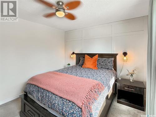 278 Albany Crescent, Saskatoon, SK - Indoor Photo Showing Bedroom