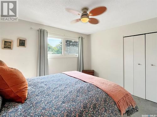 278 Albany Crescent, Saskatoon, SK - Indoor Photo Showing Bedroom