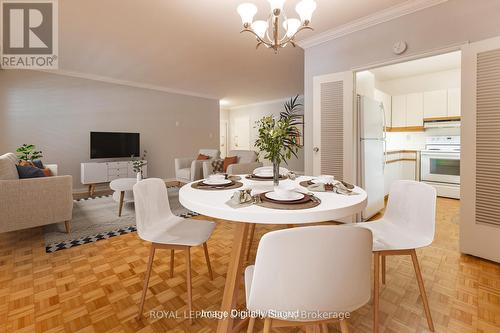 723 - 21 Dale Avenue, Toronto (Rosedale-Moore Park), ON - Indoor Photo Showing Dining Room