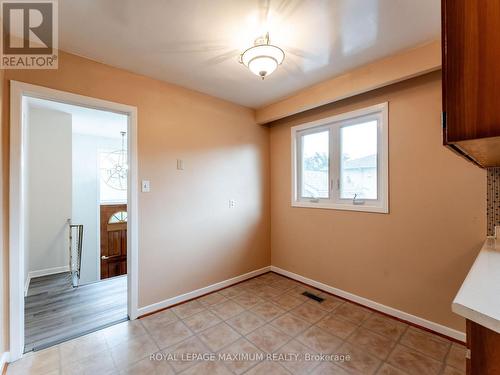 51 Warfield Drive, Toronto, ON - Indoor Photo Showing Other Room