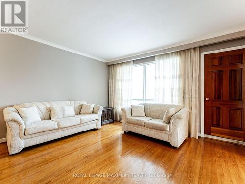 51 Warfield Drive, Toronto, ON - Indoor Photo Showing Living Room