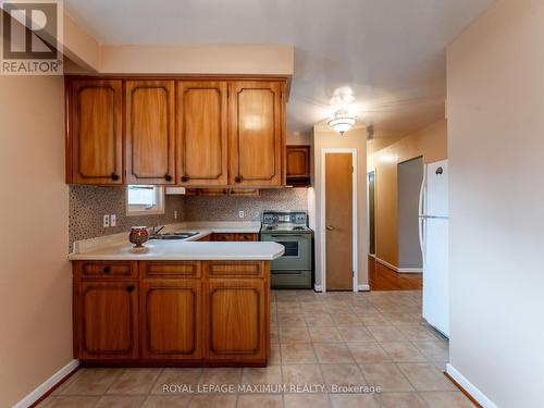 51 Warfield Drive, Toronto (Pleasant View), ON - Indoor Photo Showing Kitchen