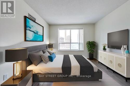 1008 - 1 Pemberton Avenue, Toronto, ON - Indoor Photo Showing Bedroom