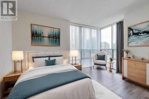 1008 - 1 Pemberton Avenue, Toronto, ON - Indoor Photo Showing Bedroom