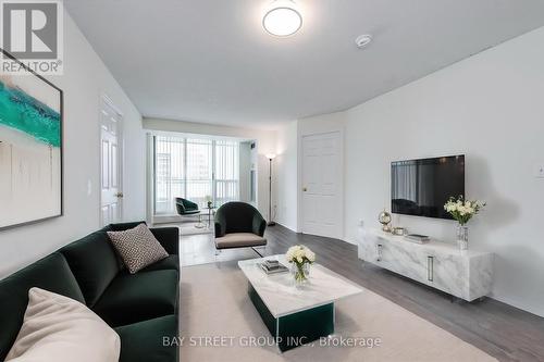 1008 - 1 Pemberton Avenue, Toronto, ON - Indoor Photo Showing Living Room