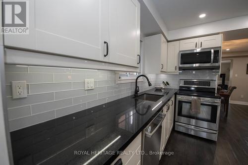 755 Cobblers Court, Pickering, ON - Indoor Photo Showing Kitchen With Stainless Steel Kitchen