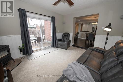 755 Cobblers Court, Pickering, ON - Indoor Photo Showing Living Room With Fireplace