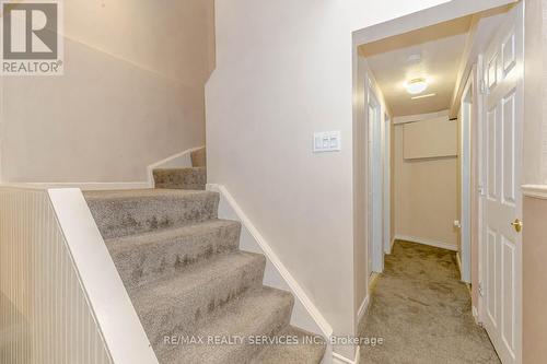 1039 Runnymead Crescent, Oakville (Glen Abbey), ON - Indoor Photo Showing Other Room