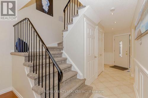 1039 Runnymead Crescent, Oakville, ON - Indoor Photo Showing Other Room