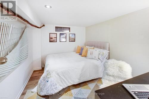 262 Gledhill Avenue, Toronto (Woodbine-Lumsden), ON - Indoor Photo Showing Bedroom