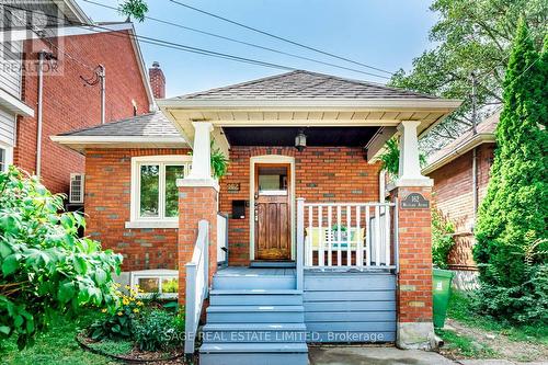 162 Westlake Avenue, Toronto (Woodbine-Lumsden), ON - Outdoor