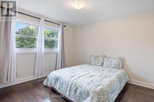 56 Orchard Park Drive, Clarington (Bowmanville), ON - Indoor Photo Showing Bedroom