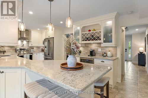 56 Orchard Park Drive, Clarington, ON - Indoor Photo Showing Kitchen With Upgraded Kitchen