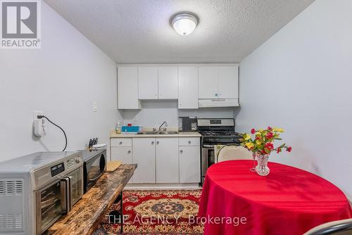 3 Shoreview Drive, Toronto (West Hill), ON - Indoor Photo Showing Kitchen With Double Sink