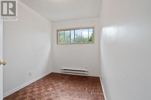 9 - 106 Wales Avenue, Markham (Old Markham Village), ON - Indoor Photo Showing Other Room