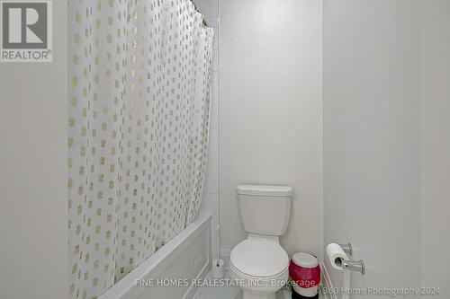 39 Tesla Crescent, East Gwillimbury, ON - Indoor Photo Showing Bathroom