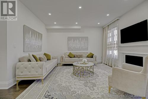 39 Tesla Crescent, East Gwillimbury, ON - Indoor Photo Showing Living Room With Fireplace