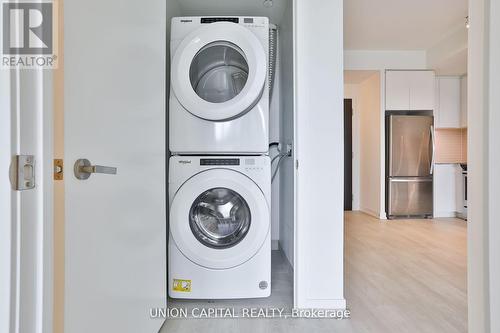 211E - 8868 Yonge Street, Richmond Hill, ON - Indoor Photo Showing Laundry Room