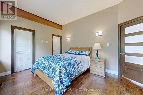 19 West Park Boulevard, Whitchurch-Stouffville, ON - Indoor Photo Showing Bedroom