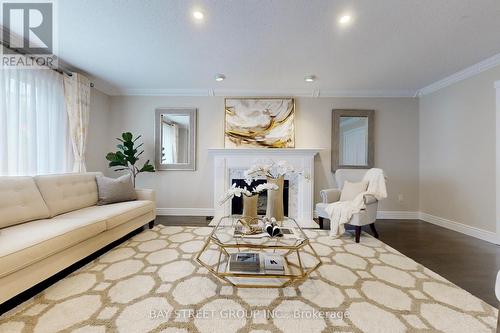 19 West Park Boulevard, Whitchurch-Stouffville, ON - Indoor Photo Showing Living Room With Fireplace