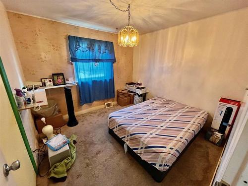 132 King Street, Dryden, ON - Indoor Photo Showing Bedroom