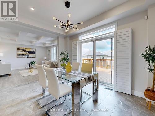 161 Mountain Holly Court, Waterloo, ON - Indoor Photo Showing Dining Room