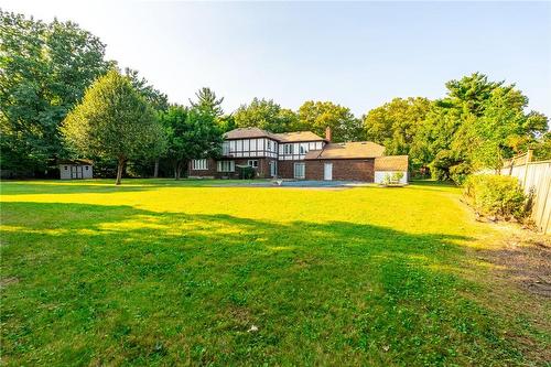 7072 Mcmillan Drive, Niagara Falls, ON - Outdoor