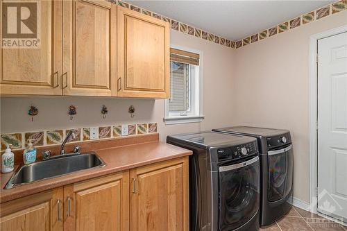 163 Yoho Drive, Kanata, ON - Indoor Photo Showing Laundry Room