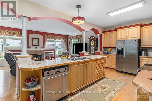 163 Yoho Drive, Ottawa, ON - Indoor Photo Showing Kitchen With Double Sink