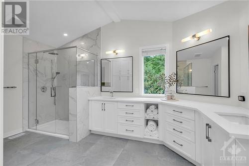 19 Cecil Walden Ridge, Ottawa, ON - Indoor Photo Showing Bathroom