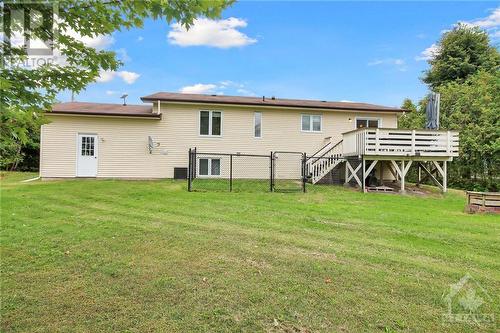 2584 Stagecoach Road, Ottawa, ON - Outdoor