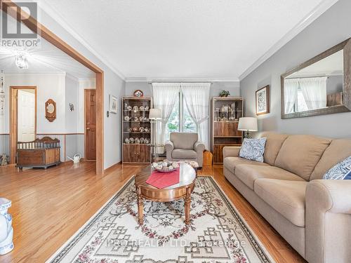 124 - 6540 Falconer Drive, Mississauga, ON - Indoor Photo Showing Living Room