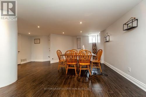 190 Van Scott Drive, Brampton (Northwest Sandalwood Parkway), ON - Indoor Photo Showing Dining Room