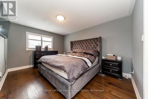 190 Van Scott Drive, Brampton, ON - Indoor Photo Showing Bedroom