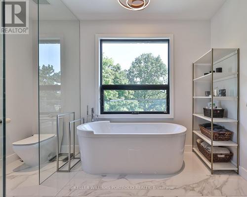 537 Warminster Drive, Oakville (Bronte East), ON - Indoor Photo Showing Bathroom