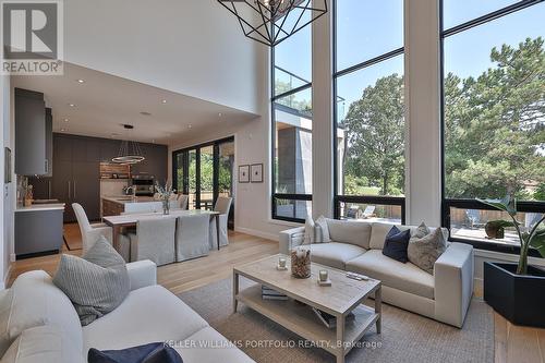 537 Warminster Drive, Oakville (Bronte East), ON - Indoor Photo Showing Living Room