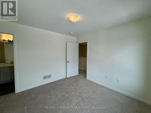 72 Samuel Avenue, Pelham, ON - Indoor Photo Showing Other Room