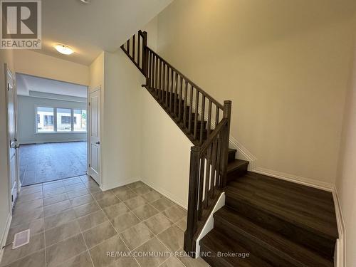 72 Samuel Avenue, Pelham, ON - Indoor Photo Showing Other Room