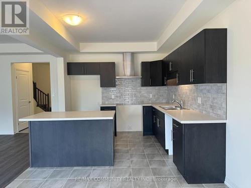 72 Samuel Avenue, Pelham, ON - Indoor Photo Showing Kitchen