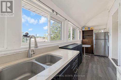 285 Borden Avenue, Kitchener, ON - Indoor Photo Showing Kitchen With Double Sink