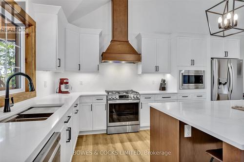 5425 County Road 30, Trent Hills (Campbellford), ON - Indoor Photo Showing Kitchen With Double Sink With Upgraded Kitchen