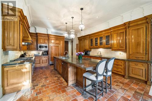 85 The Bridle Path, Toronto (Bridle Path-Sunnybrook-York Mills), ON - Indoor Photo Showing Kitchen