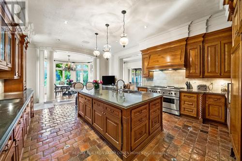 85 The Bridle Path, Toronto, ON - Indoor Photo Showing Kitchen With Double Sink With Upgraded Kitchen